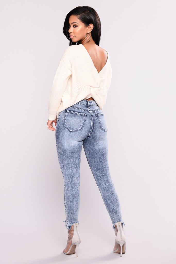 SZ60115 high waisted ripped jeans women